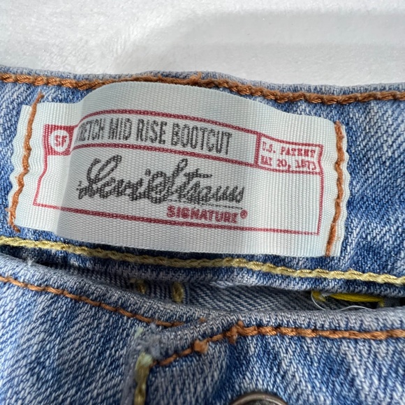 Levi's Women's Mid-Rise bootcut jeans misses size 12 short - Picture 10 of 16
